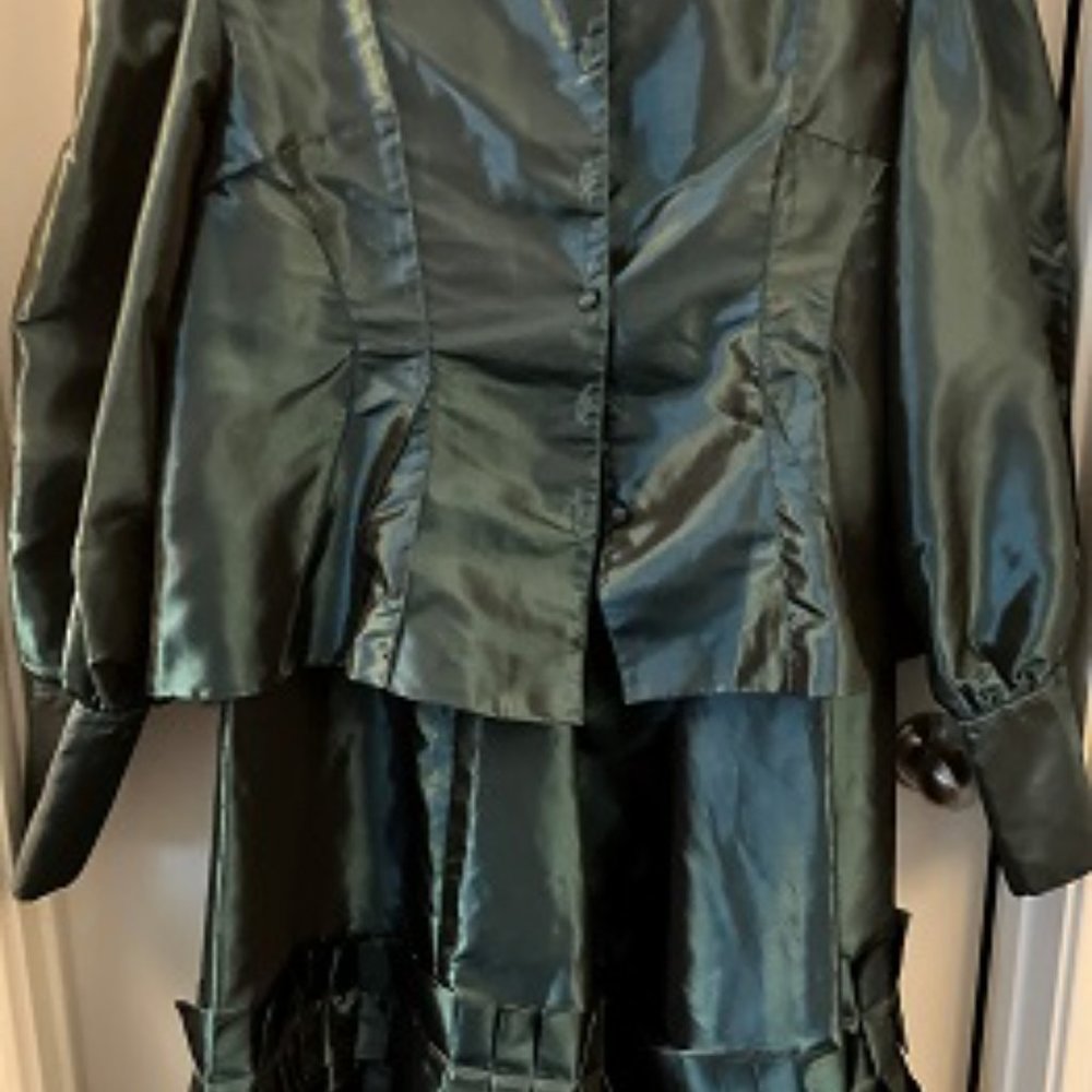 Dress_historical